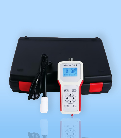 TP210 精密(mi)便攜式pH分析儀(yi)